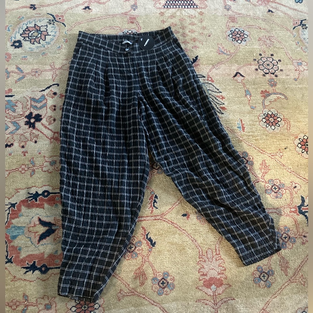 NWT Alembika trousers